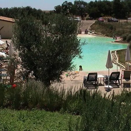 Carrera Della Regina Çiftlik konaklama Banzi