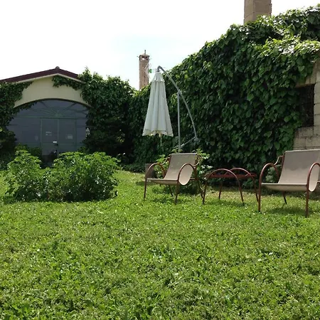 Carrera Della Regina Çiftlik konaklama *