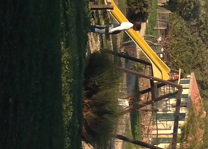 Carrera Della Regina Farmház *